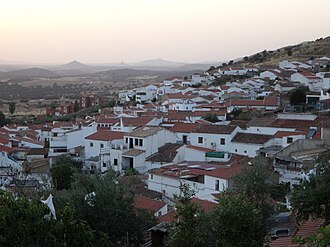 Espiel apuesta por la energía compartida para abaratar la factura eléctrica de hogares y negocios
