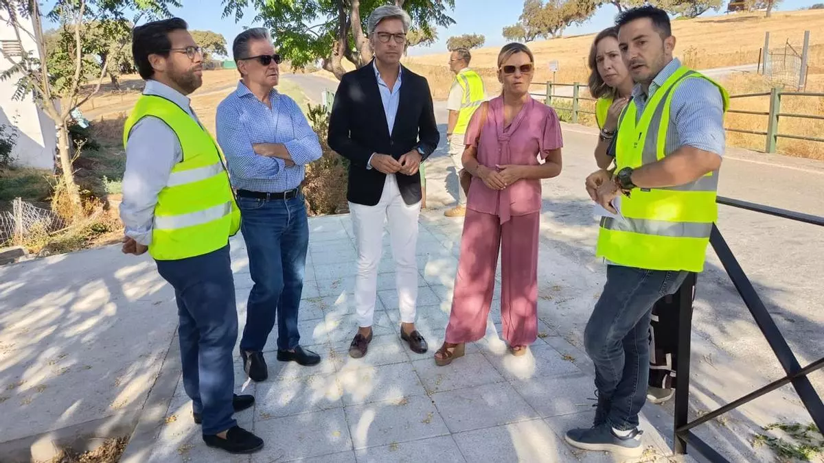 La Cardenchosa y Argallón estrenan nuevas infraestructuras tras una inversión provincial de más de 270.000 euros
