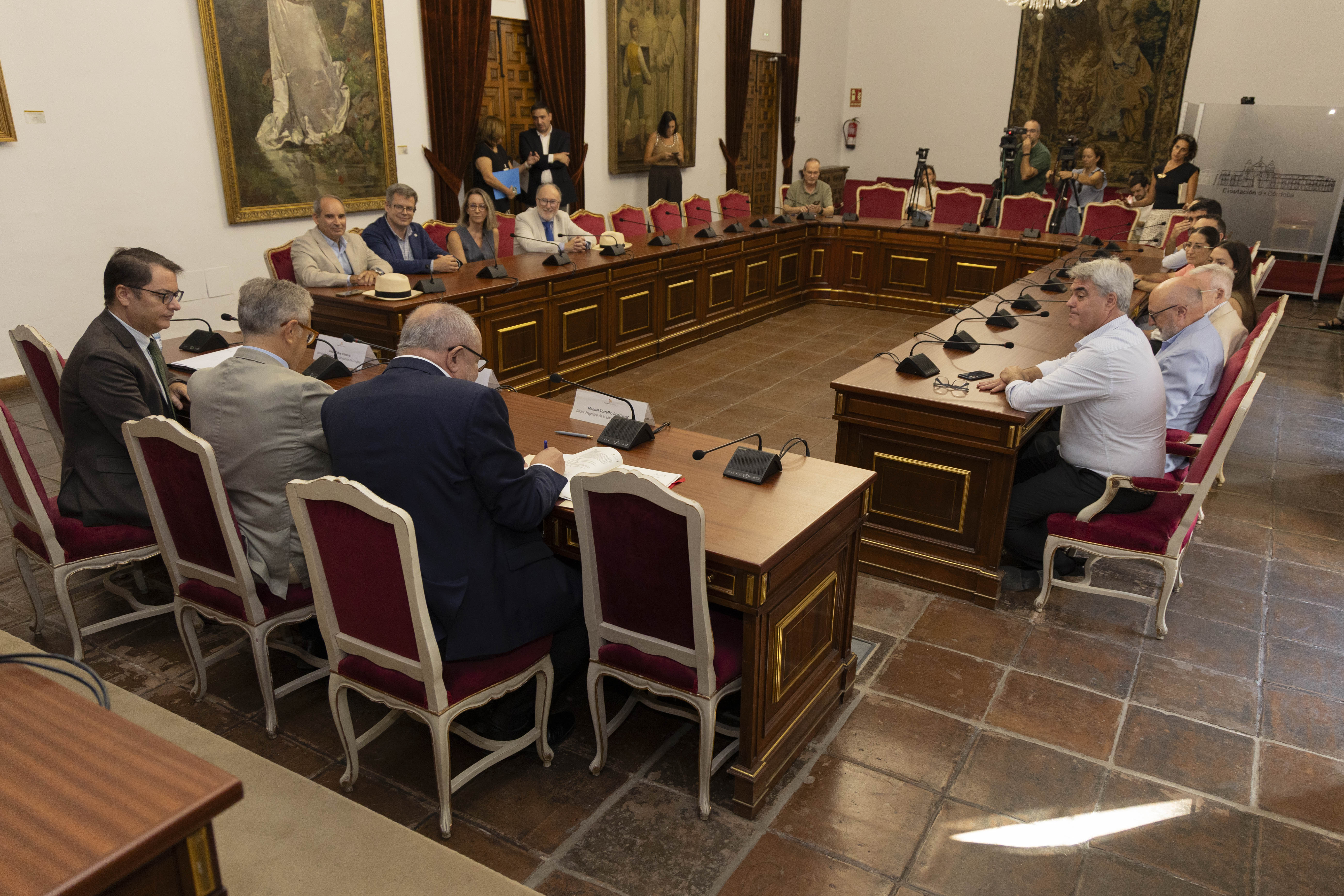 La UCO y Diputación investigarán Sierra Boyera y Puente Nuevo para anticipar cambios en el agua y mejorar su potabilización